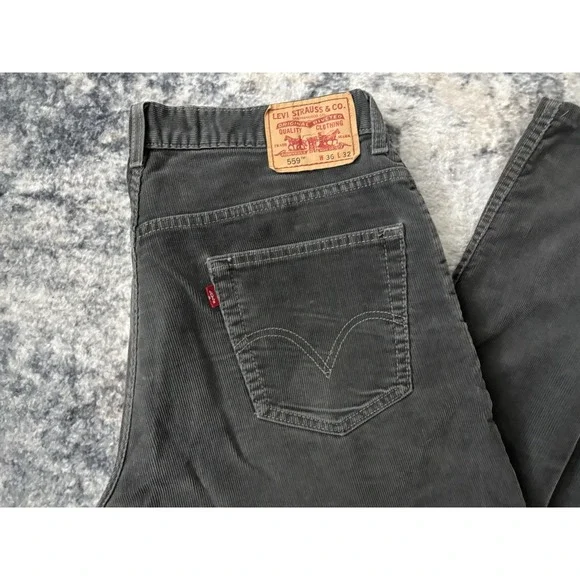 Levis 559 Corduroy Pants Mens 36x32 Gray Relaxed Fit Straight‎ Leg Preppy Casual - Picture 2 of 16